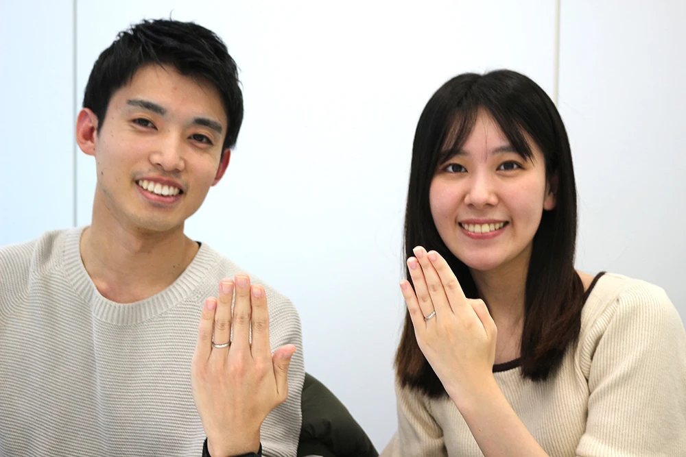 30代前半男性 × 20代後半女性